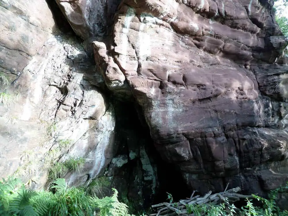 Fissure above cave entrance in North Ayrshire